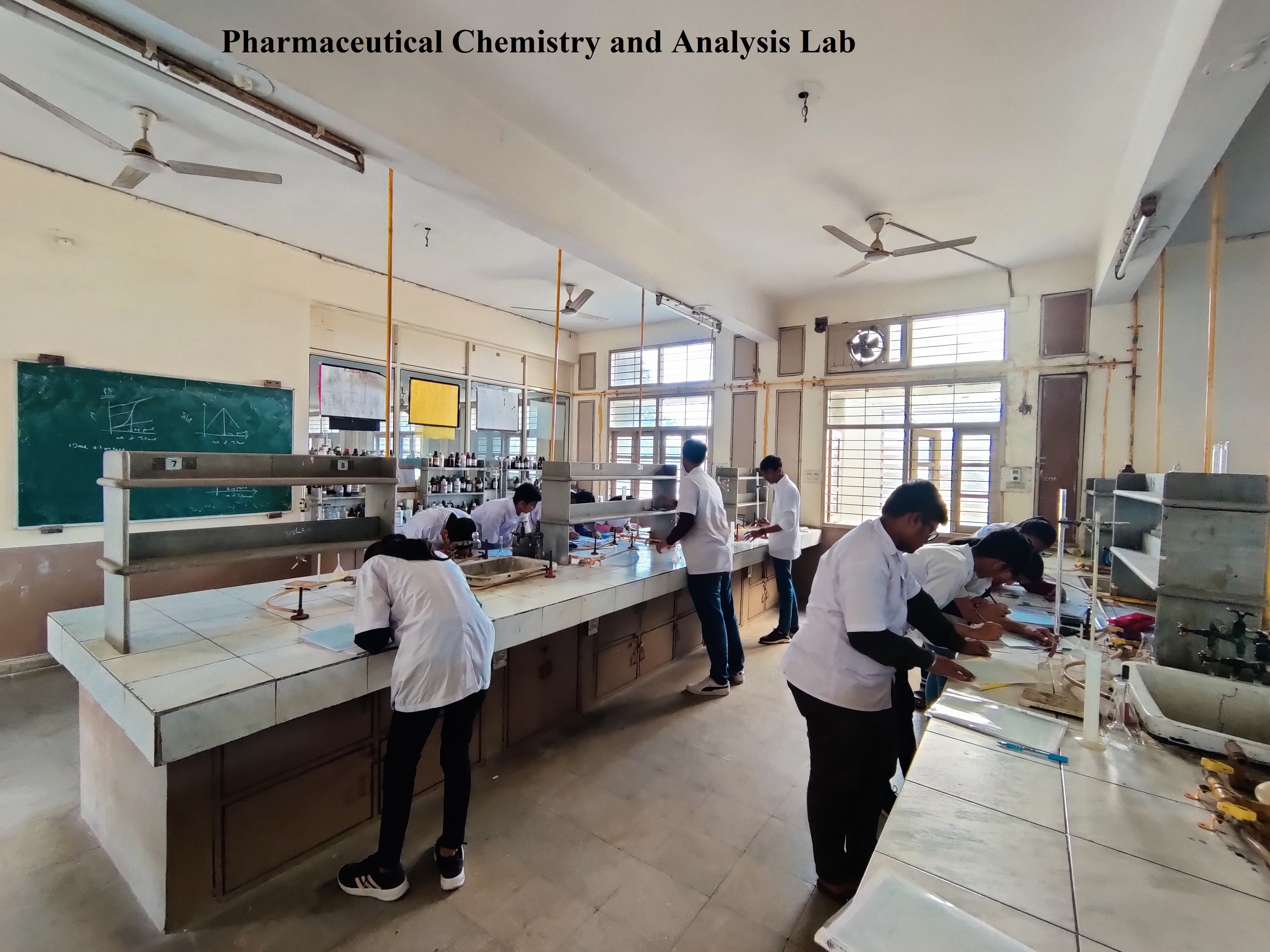 Pharm Analysis and Chemistry Lab